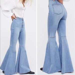 Free People Flares! Sz 26 Sexy, fitted, super flare at knee!